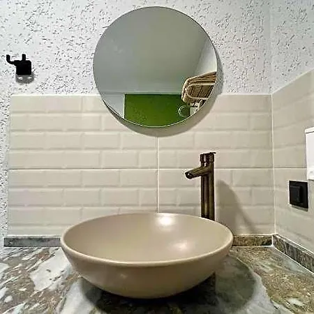 Elm Hotel 5*